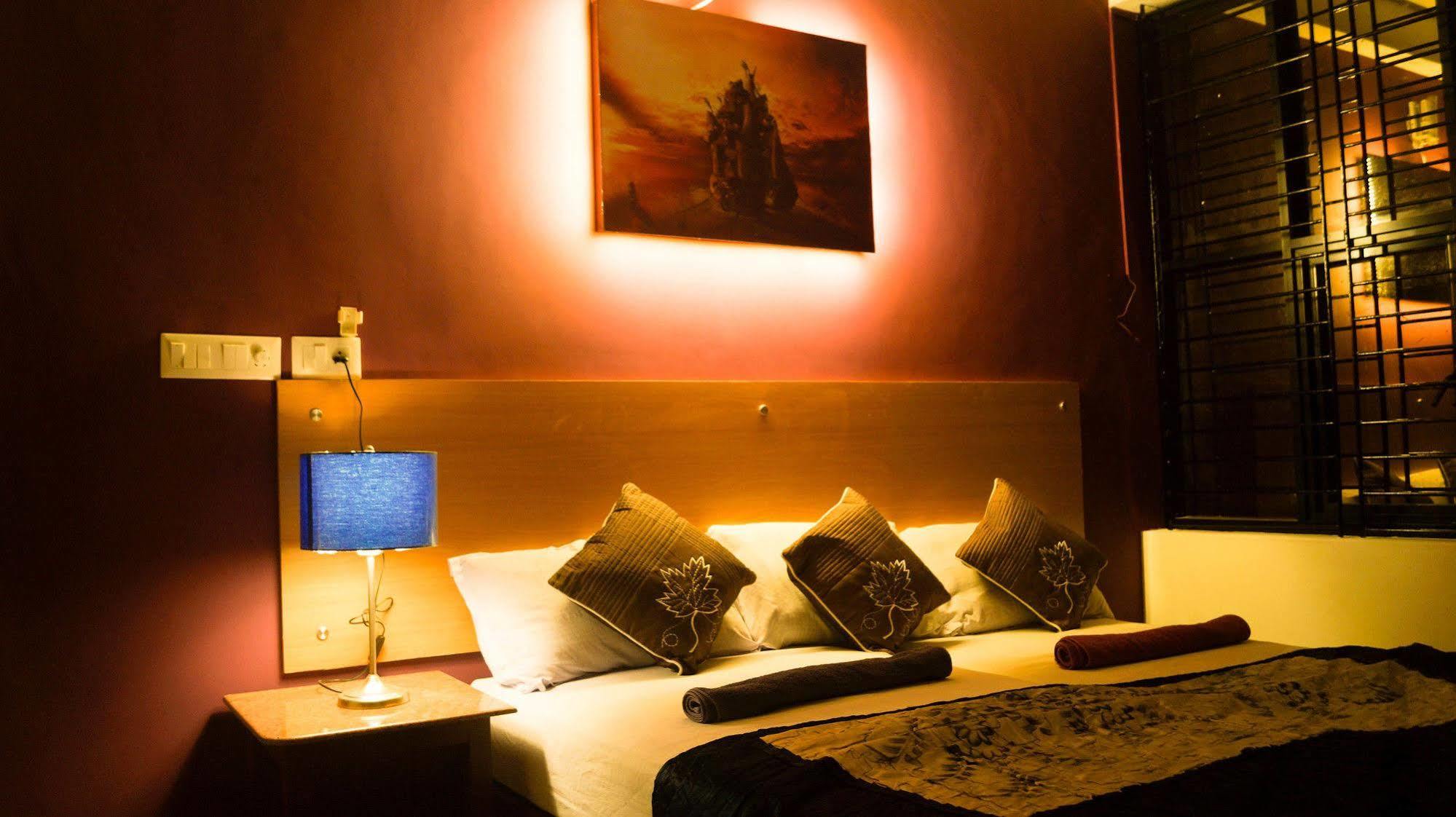 Dreams Hotel Kovalam Exterior foto